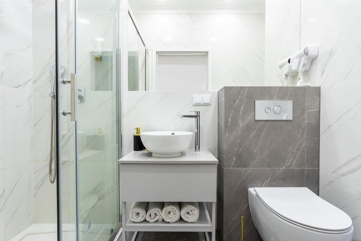 Apartament Urban Chic - - Mennica Warszawa